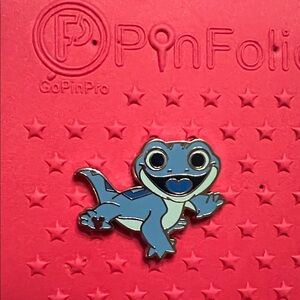 Walt Disney World - Wave A 2025 - Trading Pin - Bruni 
Authentic Pin